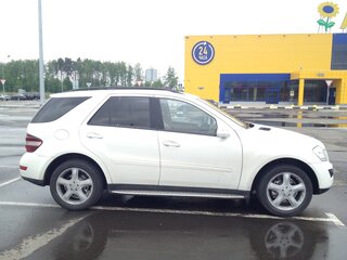 2008 Mercedes-Benz M-Класс 350 II (W164) Рестайлинг, белый, 2250000 рублей, вид 4