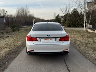 2011 BMW 7 серии Long 750Li xDrive V (F01/F02/F04), белый, 1850000 рублей, вид 5