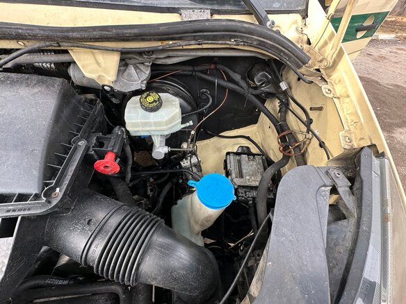 2012 Volkswagen Crafter, бежевый, 1600000 рублей - вид 30