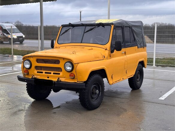 1984 УАЗ 469, жёлтый, 250000 рублей - вид 5