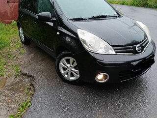 2012 Nissan Note I Рестайлинг, чёрный, 850000 рублей, вид 1