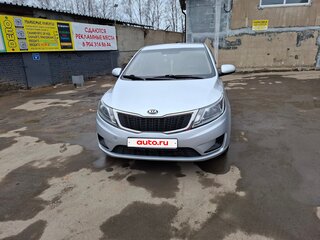 2014 Kia Rio III, серебристый, 790000 рублей, вид 2