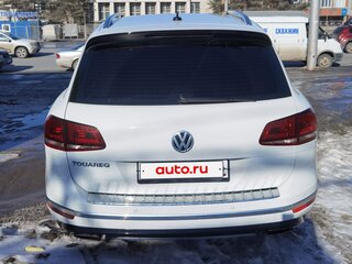 2017 Volkswagen Touareg II Рестайлинг, белый, 4000000 рублей, вид 4