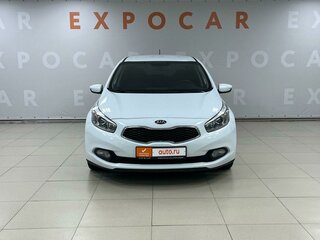 2012 Kia Ceed II, белый, 1300000 рублей, вид 1