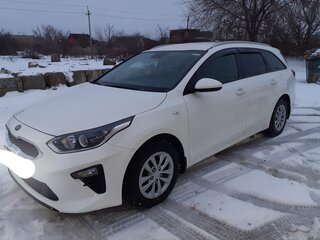 2021 Kia Ceed III, белый, 1530000 рублей, вид 1