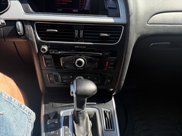 2013 Audi A4 IV (B8) Рестайлинг, белый, 1350000 рублей - вид 5