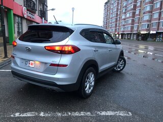 2019 Hyundai Tucson III Рестайлинг, серебристый, 1967000 рублей, вид 3