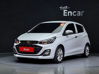 2021 Chevrolet Spark IV Рестайлинг, белый, 1050000 рублей, вид 1