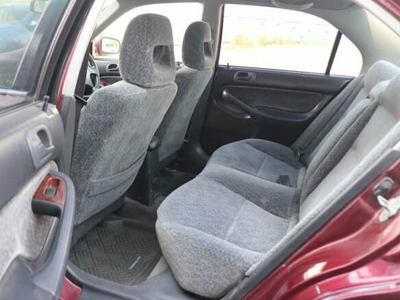 1997 Isuzu Gemini V, красный, 160000 рублей - вид 15
