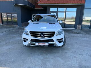 2014 Mercedes-Benz M-Класс 400 III (W166), белый, 2700000 рублей, вид 1