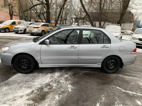 2005 Mitsubishi Lancer IX, серый, 1000000 рублей - вид 5