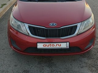 2012 Kia Rio III, красный, 700000 рублей, вид 1