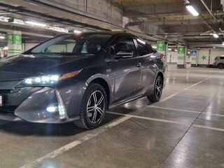 2020 Toyota Prius PHV ZVW52 IV (XW50), серый, 2500000 рублей, вид 2
