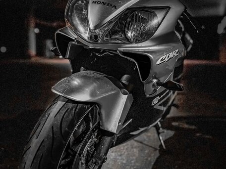 2002 Honda CBR 600F, серебристый, 340000 рублей, вид 4