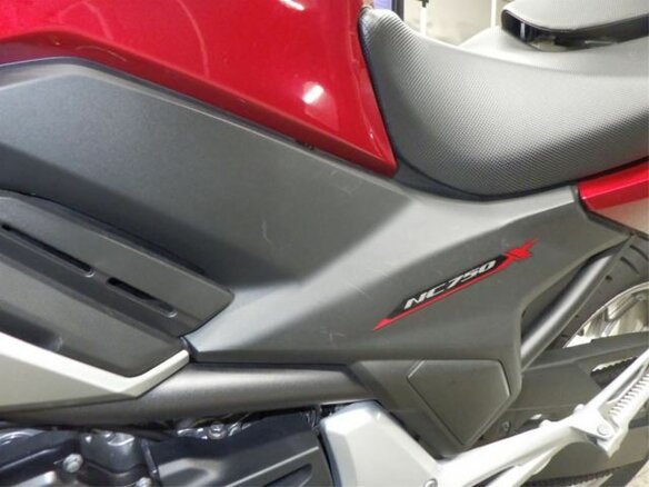 2019 Honda NC 750X, красный, 700000 рублей - вид 9