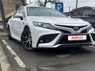 2022 Toyota Camry US Market VIII (XV70) Рестайлинг, белый, 3600000 рублей, вид 3
