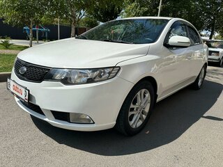 2012 Kia Cerato 6-speed II, белый, 740000 рублей, вид 4