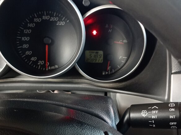 2004 Mazda 3 I (BK), красный, 450000 рублей - вид 5