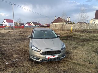2018 Ford Focus III Рестайлинг, бежевый, 815000 рублей, вид 4