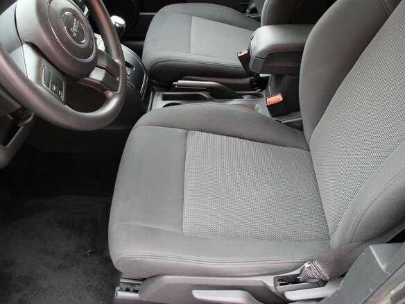 2014 Jeep Compass I Рестайлинг 2, серый - вид 29