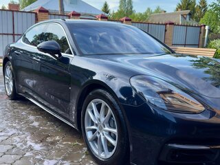 2018 Porsche Panamera 4S II, синий, 5900000 рублей, вид 3