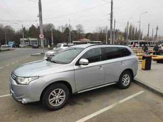 2012 Mitsubishi Outlander III, серебристый, 1100000 рублей, вид 4