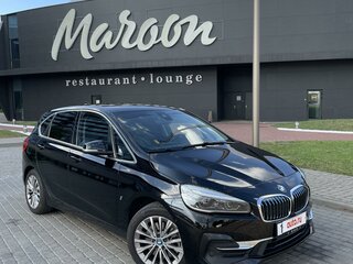 2019 BMW 2 серии Active Tourer 225xe F45 Рестайлинг, чёрный, 2115000 рублей, вид 3