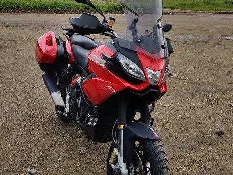 2015 Aprilia ETV 1200 Caponord, красный, 900000 рублей, вид 4