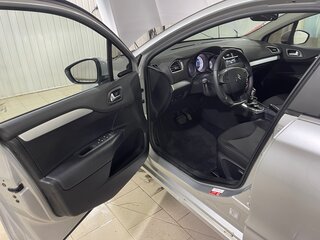 2019 Citroen C4 II Рестайлинг, серебристый, 1295000 рублей, вид 4