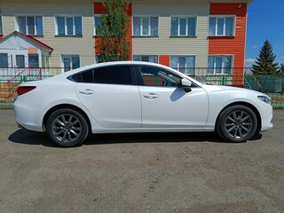2016 Mazda 6 III (GJ) Рестайлинг, белый, 2075000 рублей, вид 4