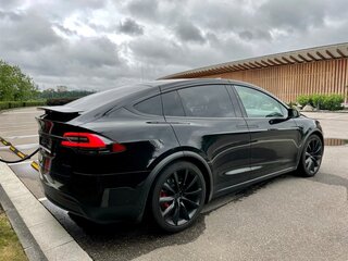 2016 Tesla Model X P90D I, чёрный, 4190000 рублей, вид 5