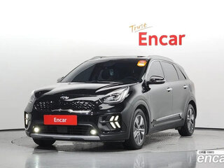 2020 Kia Niro I Рестайлинг, чёрный, 1700000 рублей, вид 1