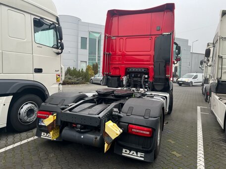 2019 DAF XF, красный, 5400000 рублей, вид 3