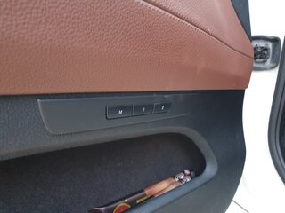 2013 BMW 5 серии Gran Turismo 535i xDrive VI (F10/F11/F07), белый, 2150000 рублей, вид 5