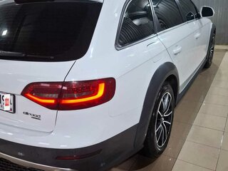 2014 Audi A4 allroad 7S-tronic IV (B8) Рестайлинг, белый, 1600000 рублей, вид 3