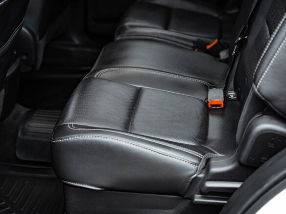 2014 Ford Explorer Sport V, белый, 2500000 рублей - вид 30