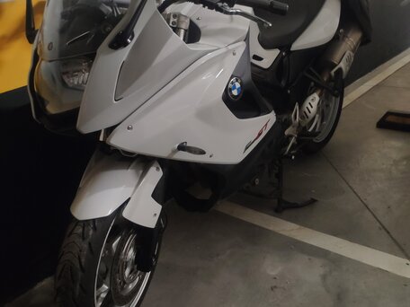 2013 BMW F 800 GT, белый, 650000 рублей, вид 1