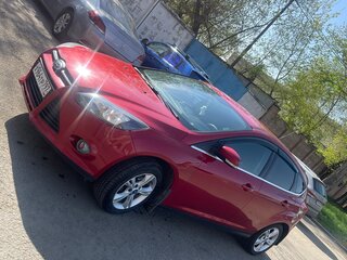 2013 Ford Focus III, красный, 625000 рублей, вид 5