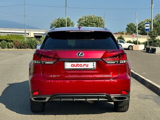 2021 Lexus RX 300 IV Рестайлинг, красный, 5800000 рублей, вид 5