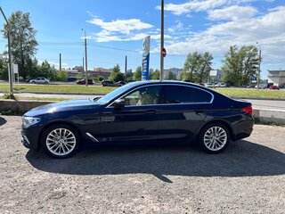 2020 BMW 5 серии 520d xDrive VII (G30/G31/G38), синий, 4700000 рублей, вид 4