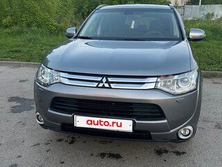 2012 Mitsubishi Outlander III, серый, 1390000 рублей, вид 2