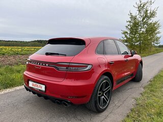 2019 Porsche Macan S I Рестайлинг, красный, 5350000 рублей, вид 4