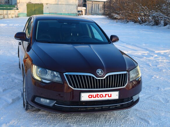 2014 Skoda Superb DSG II Рестайлинг, пурпурный, 1359000 рублей - вид 3