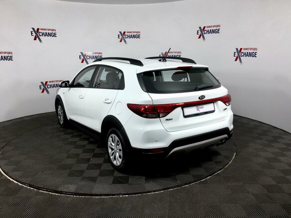 2018 Kia Rio X-Line IV, белый - вид 6