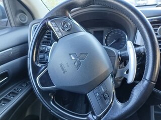 2016 Mitsubishi Outlander III Рестайлинг 2, чёрный, 1987000 рублей, вид 5