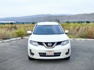 2017 Nissan X-Trail III, белый, 2150000 рублей, вид 2