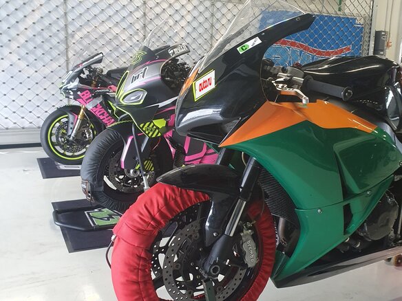 2009 Honda CBR 1000 RR/RA Fireblade, зелёный, 390000 рублей - вид 1