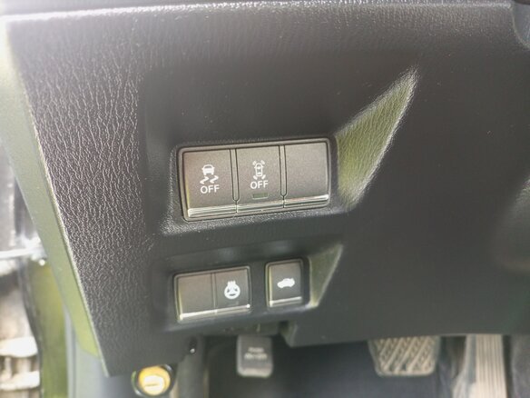 2011 Infiniti M25 IV, чёрный, 1500000 рублей - вид 23