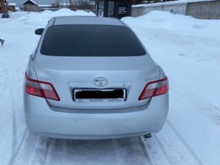 2009 Toyota Camry VI (XV40) Рестайлинг, серебристый, 850000 рублей, вид 2