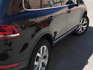 2013 Volkswagen Touareg II, чёрный, 3000000 рублей, вид 2